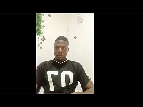 Snapshot of DalianHR33 chatting on June 2, 2026, 2:13 am DalianHR33 online show from June 2, 2026, 2:13 am