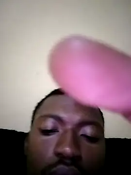 zipeqengeshe21 online show from February 25, 2025, 7:58 pm