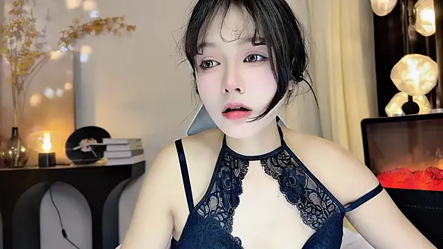 xiaodaibabyy online show from February 26, 2025, 4:14 pm