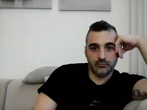 Snapshot of Assodispade3 chatting on December 20, 2024, 8:06 am Assodispade3 online show from December 20, 2024, 8:06 am