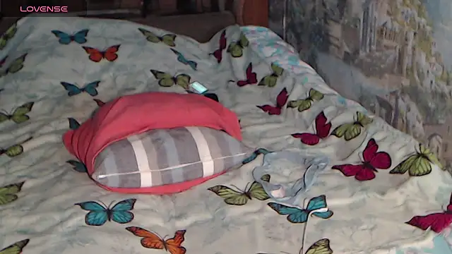 -LauraGold- online show from January 11, 2025, 10:51 am