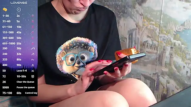 -LauraGold- online show from February 10, 2025, 2:59 pm