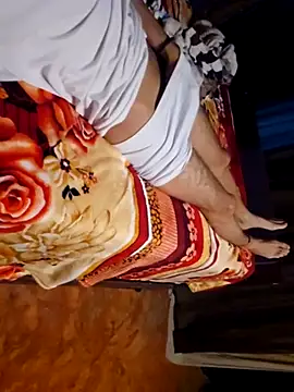 Snapshot of jose5320_20 chatting on February 11, 2026, 1:21 am jose5320 20 online show from February 11, 2026, 1:21 am