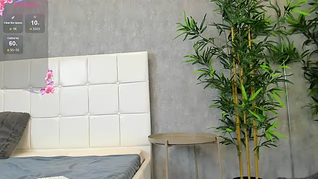 Snapshot of KatelynSparks chatting on January 8, 2025, 12:37 pm KatelynSparks online show from January 8, 2025, 12:37 pm