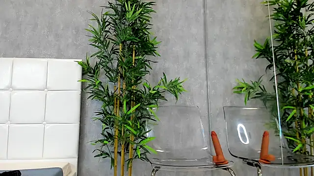 Snapshot of KatelynSparks chatting on February 4, 2025, 9:38 am KatelynSparks online show from February 4, 2025, 9:38 am