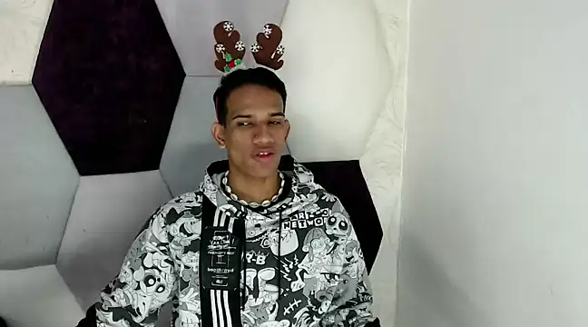 Snapshot of AbrahanBratz chatting on December 5, 2024, 11:49 am AbrahanBratz online show from December 5, 2024, 11:49 am