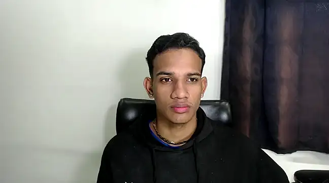 Snapshot of AbrahanBratz chatting on January 7, 2025, 11:48 am AbrahanBratz online show from January 7, 2025, 11:48 am