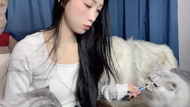 Lili-2 online show from March 3, 2026, 4:57 pm