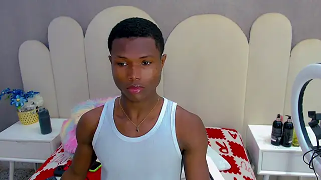 Snapshot of joel_blackcock chatting on October 31, 2025, 3:13 pm joel blackcock online show from October 31, 2025, 3:13 pm