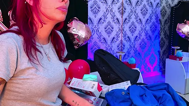 Derieri D online show from February 10, 2026, 7:40 pm