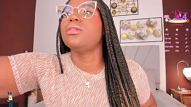 Makena gh online show from November 6, 2025, 4:13 am