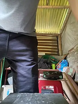 Jestebanano online show from February 2, 2026, 6:50 pm