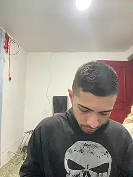 Jestebanano online show from February 8, 2026, 4:38 am