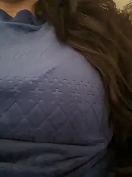 Lina-lolo online show from November 22, 2025, 2:27 pm