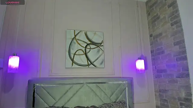 Snapshot of Emma_Payton chatting on December 20, 2024, 11:43 am Emma Payton online show from December 20, 2024, 11:43 am