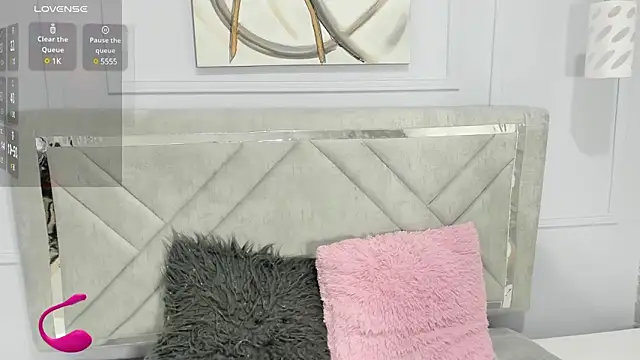 Snapshot of Emma_Payton chatting on January 15, 2025, 11:43 am Emma Payton online show from January 15, 2025, 11:43 am