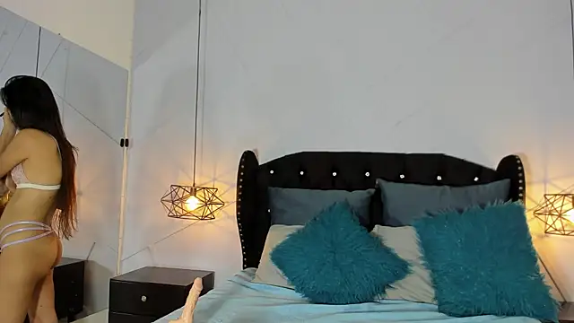 Snapshot of Emma_Payton chatting on February 13, 2025, 11:39 am Emma Payton online show from February 13, 2025, 11:39 am