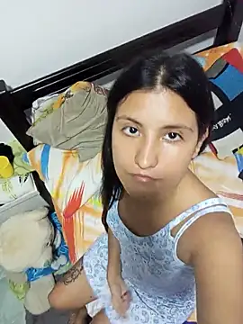 Snapshot of Emma_Payton chatting on September 10, 2025, 2:44 am Emma Payton online show from September 10, 2025, 2:44 am