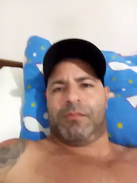 Marciogrei online show from February 15, 2025, 8:33 pm