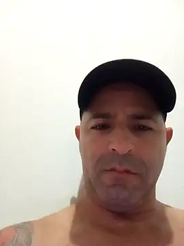 Marciogrei online show from February 19, 2025, 7:48 pm