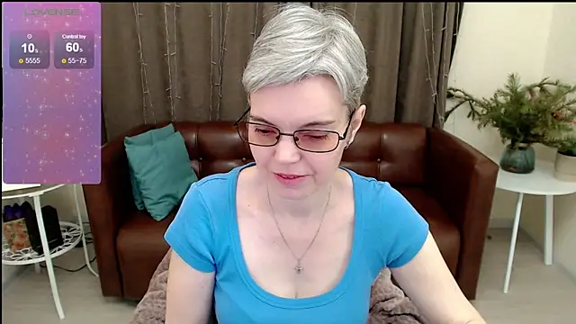 Cutie Erikaa1 online show from January 17, 2025, 2:08 am