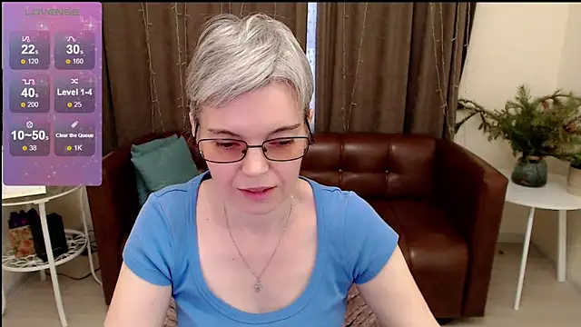 Cutie Erikaa1 online show from January 17, 2025, 5:11 am