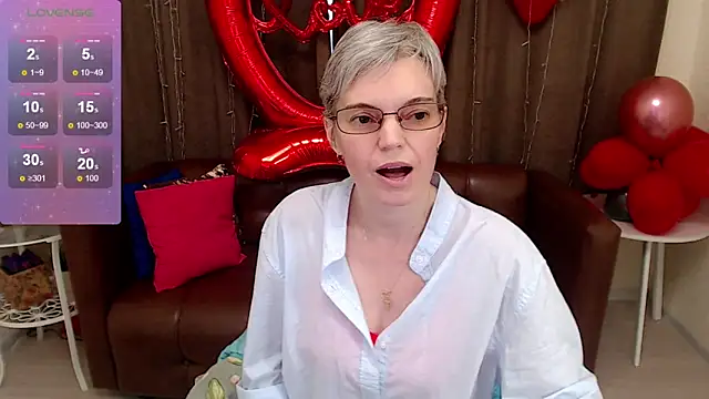 Cutie Erikaa1 online show from February 13, 2025, 5:37 am