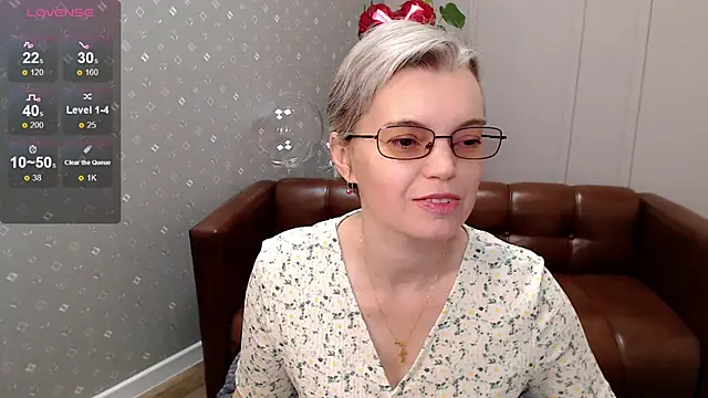 Snapshot of Cutie_Erikaa1 chatting on March 15, 2026, 2:17 am Cutie Erikaa1 online show from March 15, 2026, 2:17 am