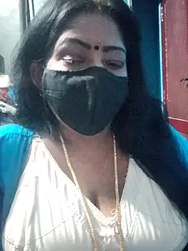Snapshot of maniisha chatting on May 10, 2026, 3:28 pm maniisha online show from May 10, 2026, 3:28 pm