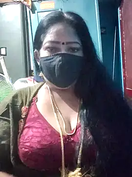 Snapshot of maniisha chatting on June 10, 2026, 5:23 pm maniisha online show from June 10, 2026, 5:23 pm