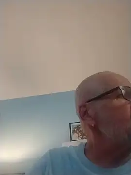 Snapshot of geilerschwanz64 chatting on June 3, 2026, 5:54 am geilerschwanz64 online show from June 3, 2026, 5:54 am
