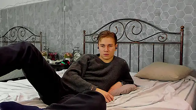 Snapshot of Marcus_Swampov chatting on December 2, 2024, 6:32 pm Marcus Swampov online show from December 2, 2024, 6:32 pm