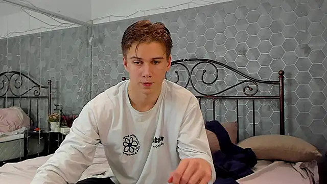 Snapshot of Marcus_Swampov chatting on December 10, 2024, 2:39 pm Marcus Swampov online show from December 10, 2024, 2:39 pm