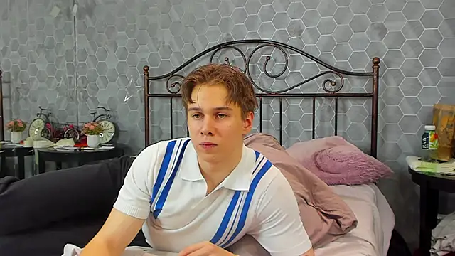 Snapshot of Marcus_Swampov chatting on December 28, 2024, 1:17 pm Marcus Swampov online show from December 28, 2024, 1:17 pm