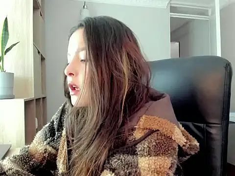 Snapshot of AmandaCallum chatting on July 15, 2026, 3:28 pm AmandaCallum online show from July 15, 2026, 3:28 pm