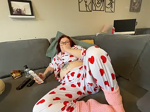 Tallulah-mae-xoxox online show from February 3, 2025, 11:20 am