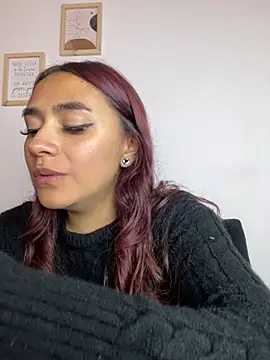 nico 18x online show from February 26, 2025, 1:19 pm