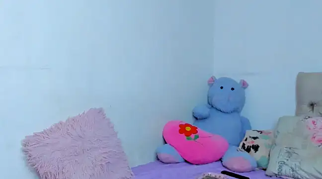 StassieBell online show from December 27, 2024, 1:18 pm