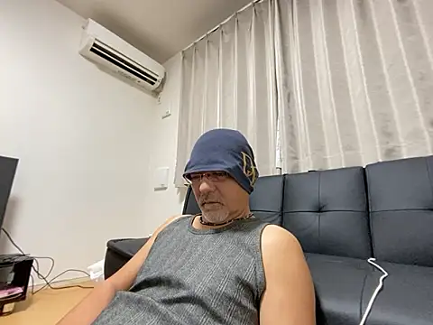 Snapshot of Grandpa29hijii chatting on October 12, 2025, 1:54 pm Grandpa29hijii online show from October 12, 2025, 1:54 pm