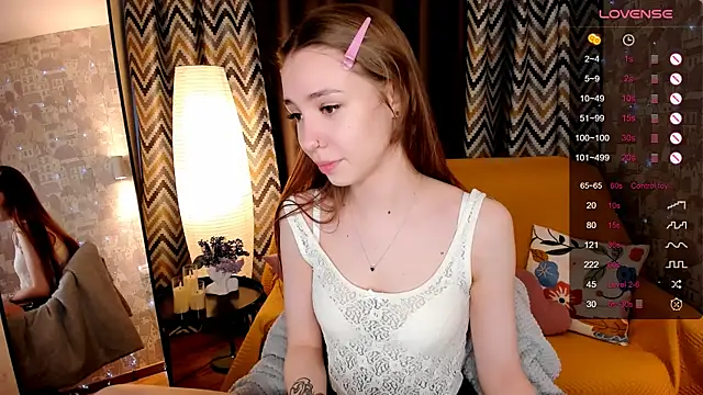 Snapshot of MilliBrown_ chatting on May 7, 2026, 8:31 am MilliBrown online show from May 7, 2026, 8:31 am