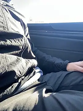 running6968 online show from December 2, 2024, 5:48 pm