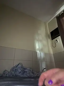 Snapshot of Bia_sexynovaes chatting on February 24, 2025, 11:21 am Bia sexynovaes online show from February 24, 2025, 11:21 am