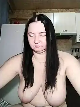 Holly-69 online show from January 4, 2025, 6:40 pm