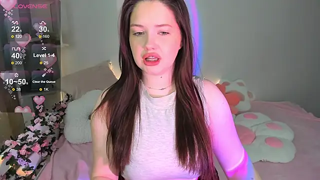 Snapshot of Rina_Bailey chatting on March 3, 2025, 12:59 am Rina Bailey online show from March 3, 2025, 12:59 am