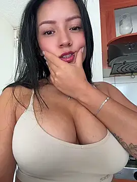 missycanoo online show from May 18, 2026, 3:29 pm