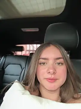 imlindapink online show from January 16, 2025, 6:48 pm