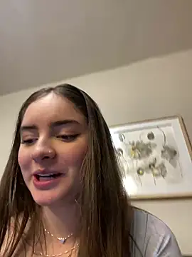 imlindapink online show from March 15, 2025, 5:04 pm