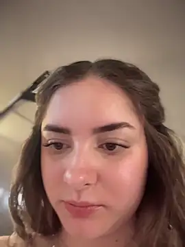 imlindapink online show from January 5, 2026, 6:11 pm