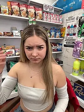 imlindapink online show from February 3, 2026, 3:17 pm