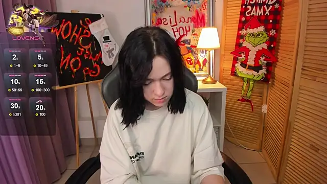 Snapshot of fiamoory chatting on January 3, 2025, 4:22 am fiamoory online show from January 3, 2025, 4:22 am